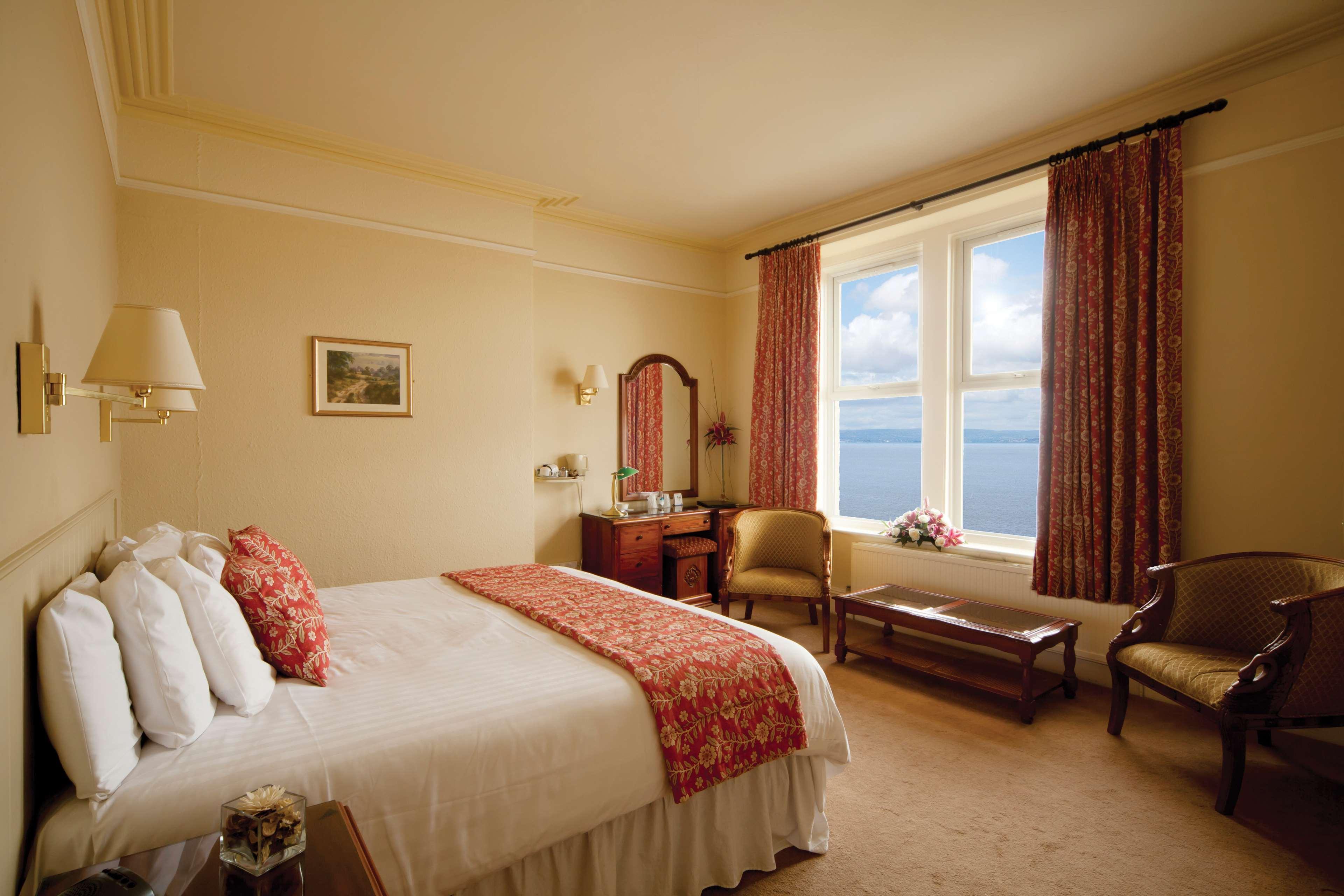 Best Western Walton Park Hotel كليفدن الغرفة الصورة